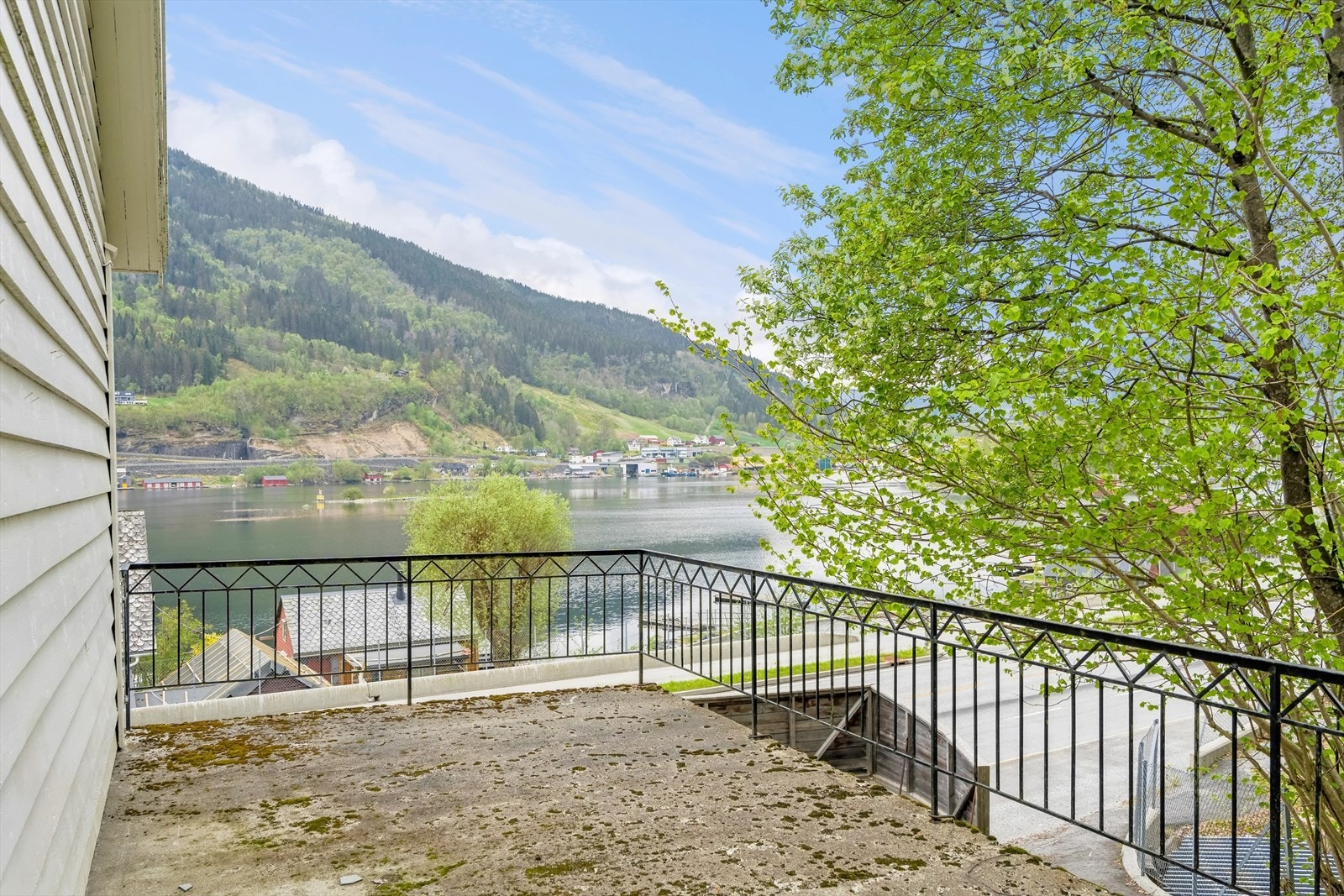 Flott utsikt fra terrasen! Galleribilde