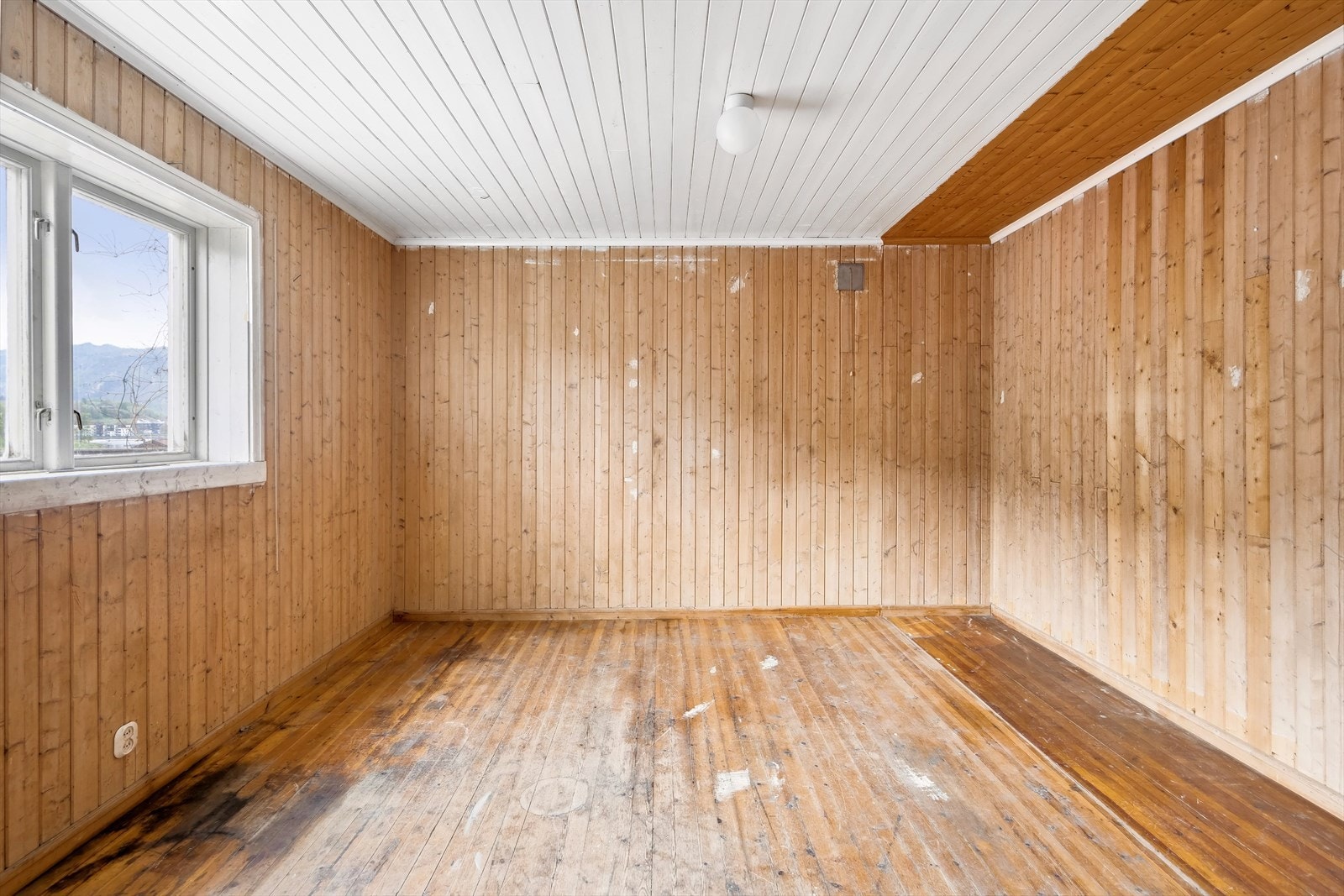 Soverom nr. 2 i etasjen Galleribilde