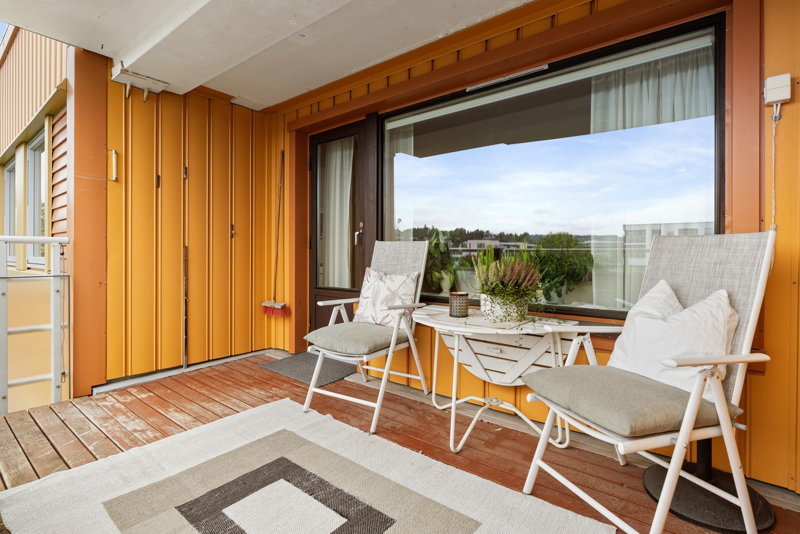 Balkongen er på 7,5m². Galleribilde