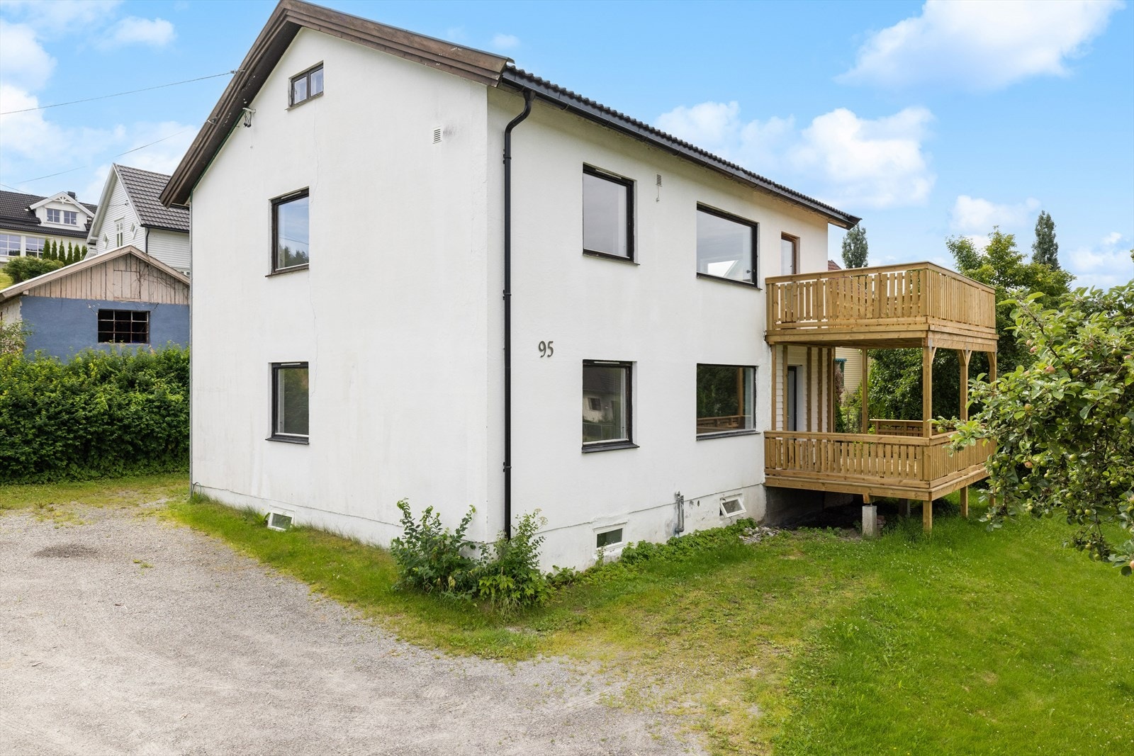 DNB Eiendom v/ Martin A. Roland presenterer Lisleheradvegen 95! Galleribilde