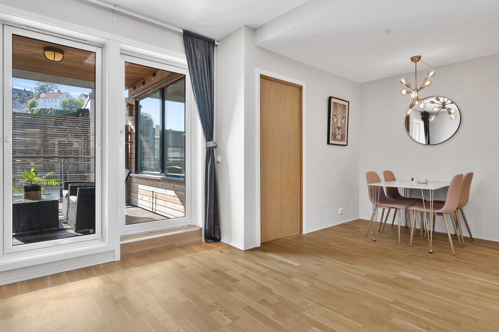 Stue / spisestue Galleribilde