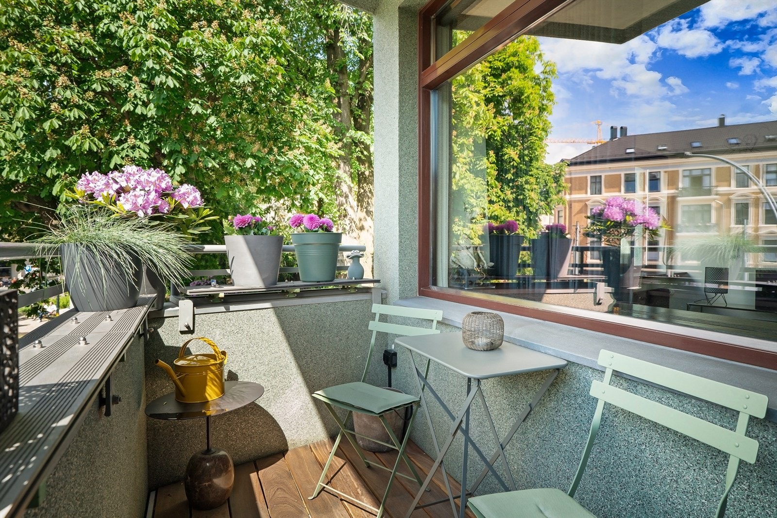 Balkong ut fra stuen syd og vestvendt Galleribilde