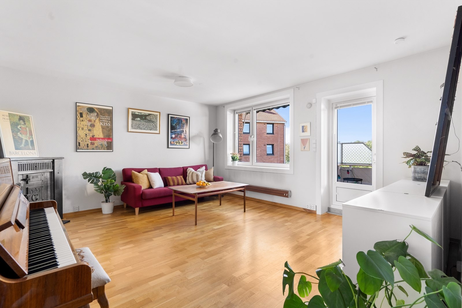 Velkommen til Stjerneblokkveien 13, presentert av Catharina Malonæs i Nordvik bolig. Galleribilde