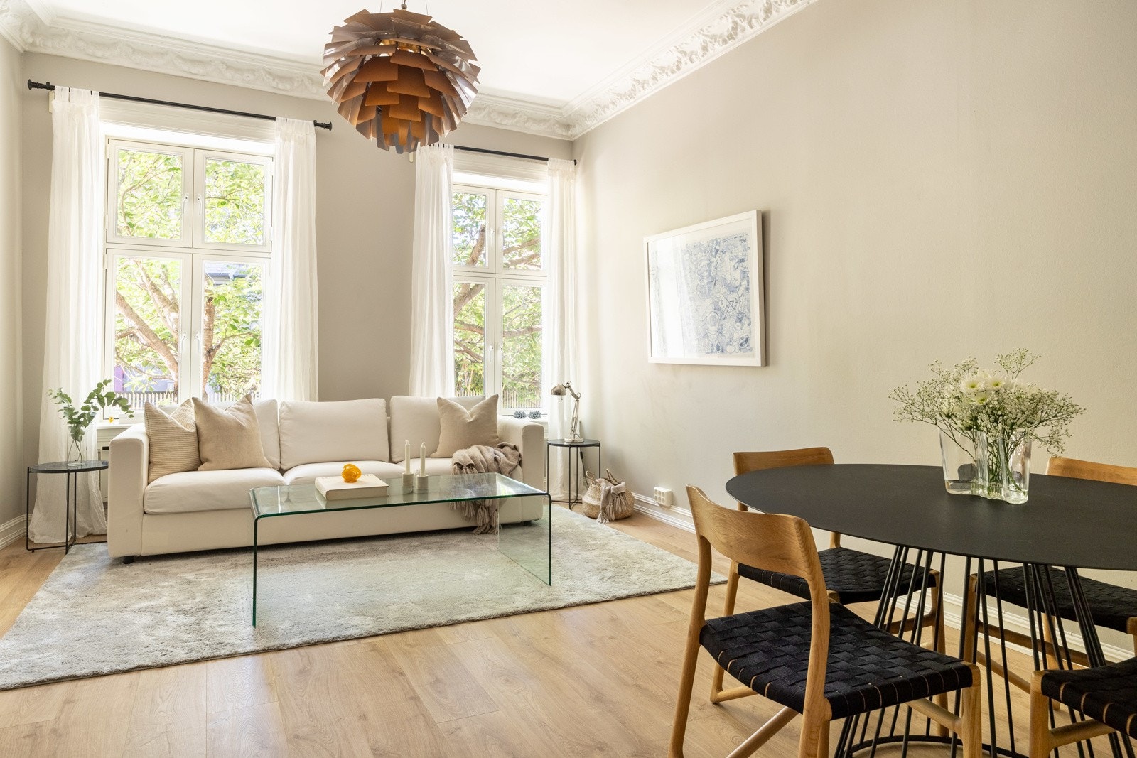 Leiligheten har en god intern beliggenhet i borettslaget med koselig utsyn til grøntområde. Galleribilde