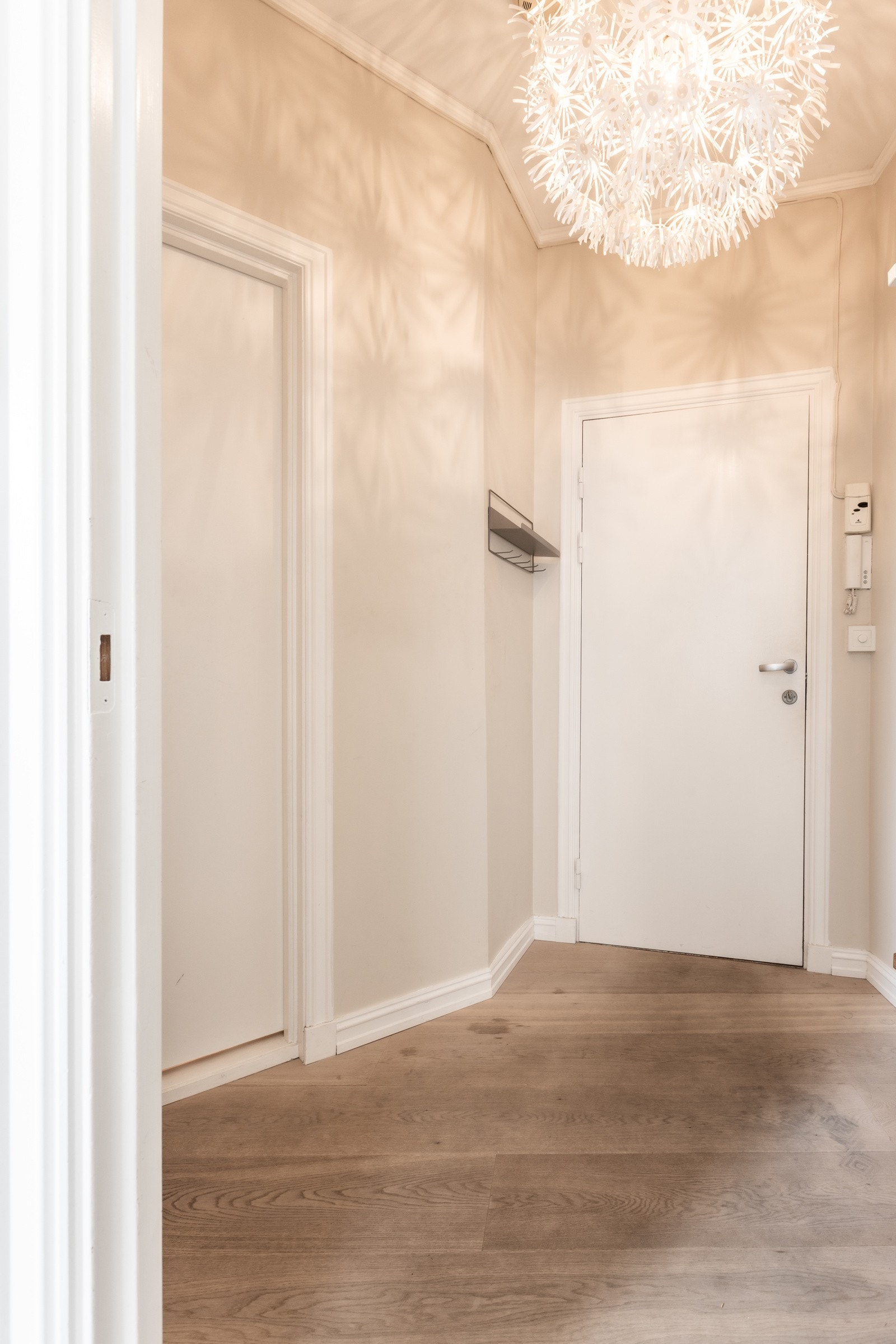 Fra entré er det inngang til badet. Galleribilde