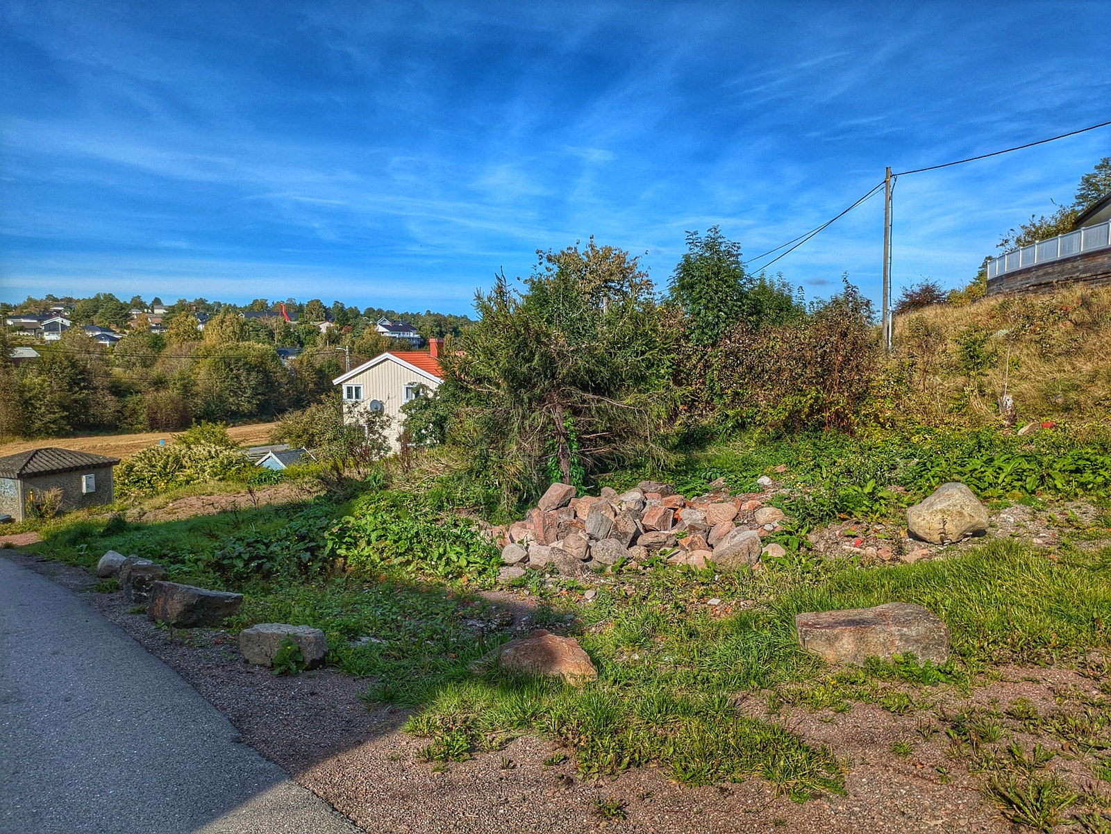 Foto fra tomten mot Vest Galleribilde