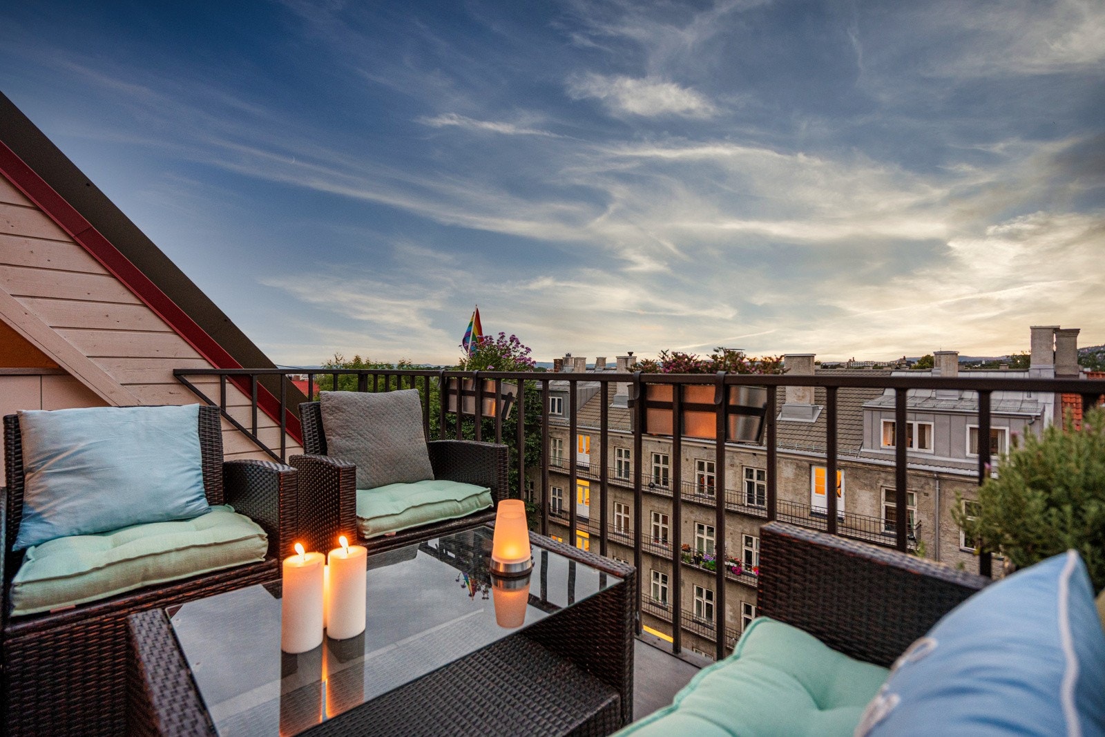 Terrassen er rehabiltert i 2019, i tillegg at membran og beslag ble skiftet i regi av borettslaget. Galleribilde