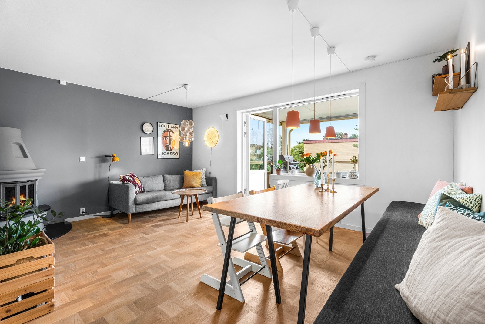 I felleskostnadene har du blant annet grunnpakke kabel-tv og fibernett fra Telia. Galleribilde