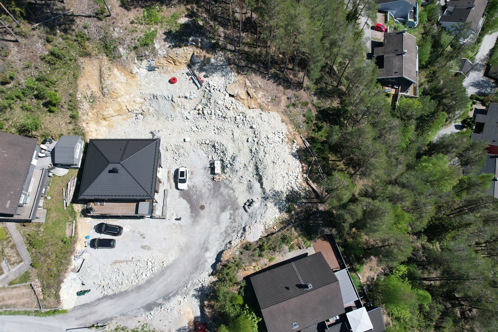 Grunn bestående av fjell og stabile masser Galleribilde