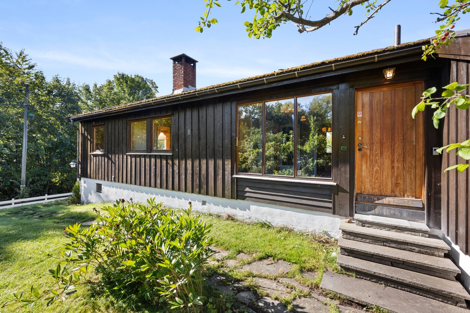 Inngangsparti. Galleribilde