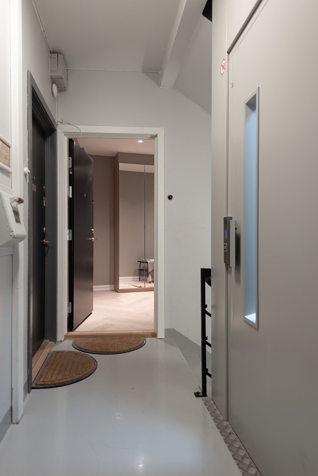 Det er heis i bygget Galleribilde