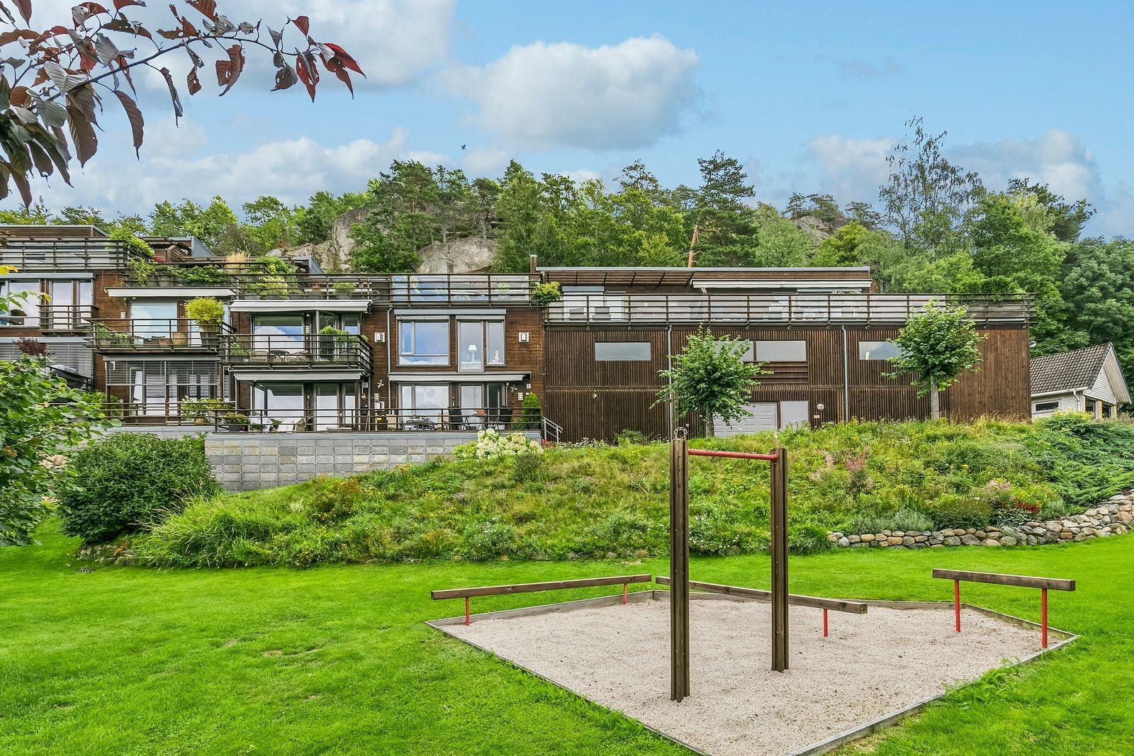 Flott uteareal. Galleribilde