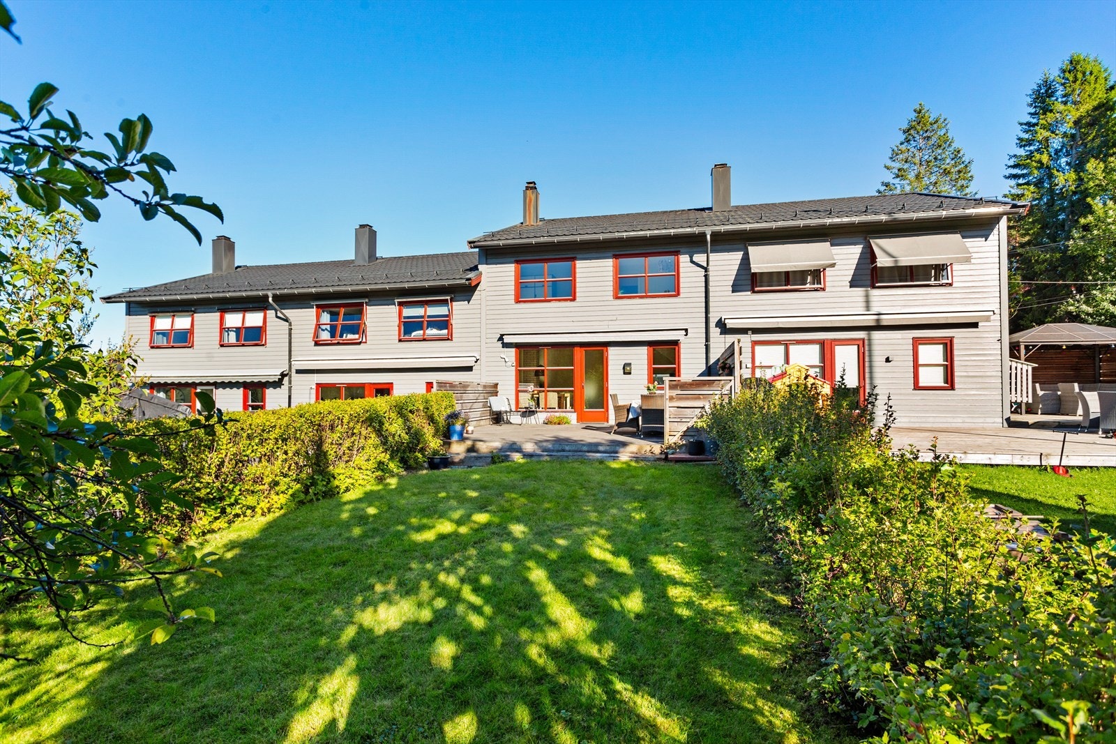 Her det plass til lek og moro for både store og små og kjæledyr. Galleribilde