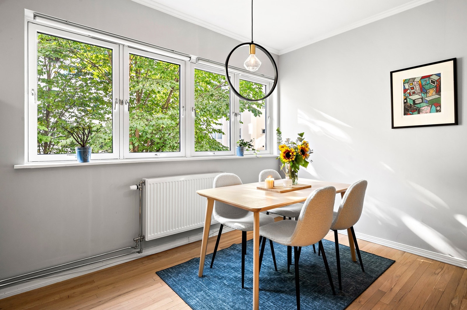 Leiligheten vender i sin helhet mot rolig bakgård. Galleribilde