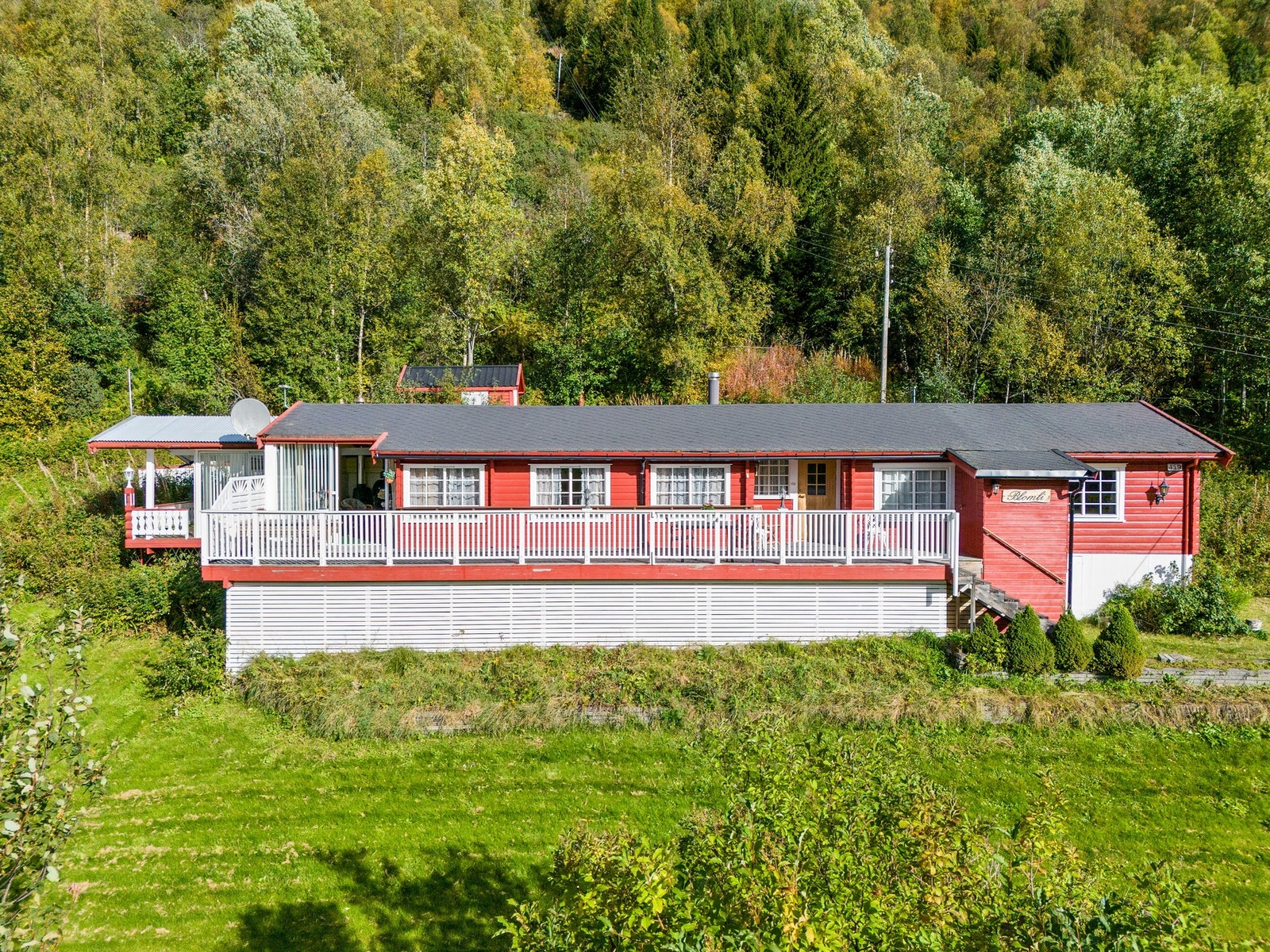 EIE eiendomsmegling v/Runar Bjørkelund presenterer Moanveien 419 Galleribilde