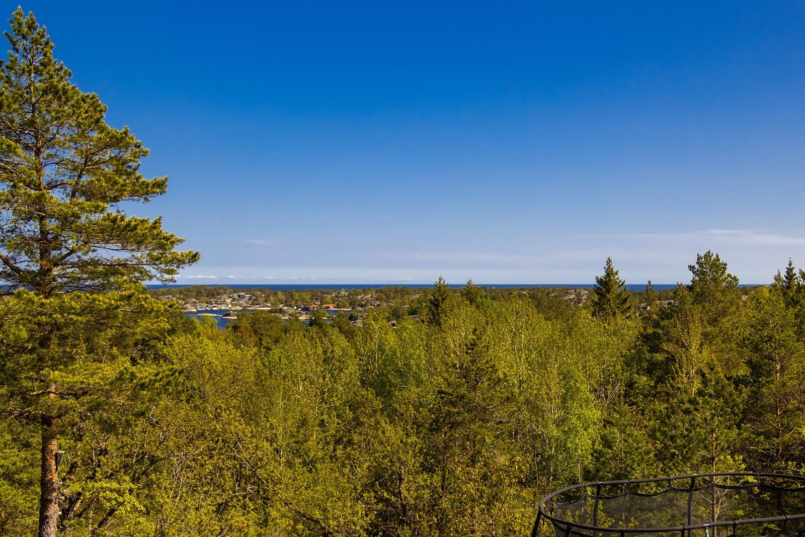 Det er havutsikt fra hytta! Galleribilde