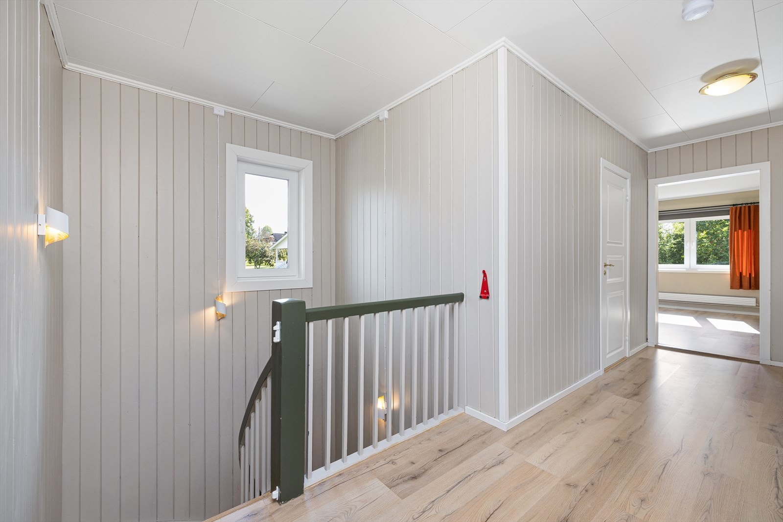 Trapp ned til 1.etg. Galleribilde