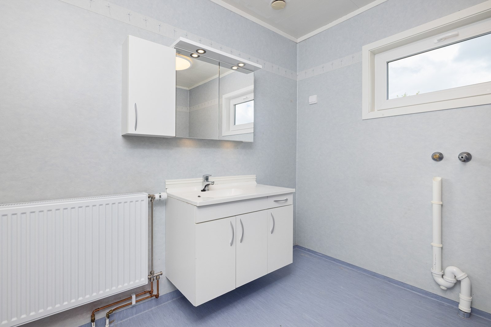 Bad 2.etg. Galleribilde