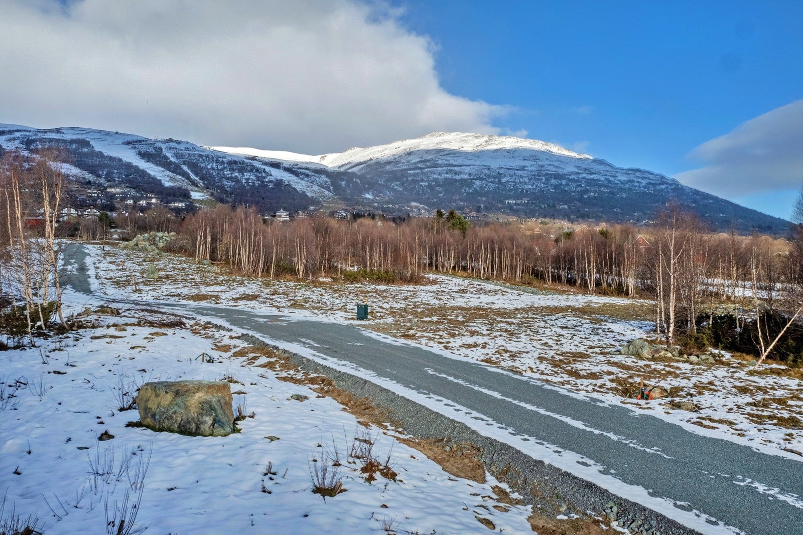 Fra tomt 21 mot skiheisene i Stølen Galleribilde