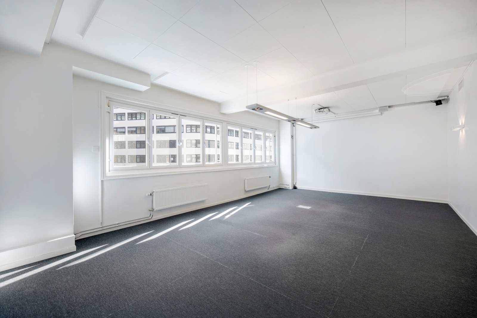 Dagens lokaler. Galleribilde