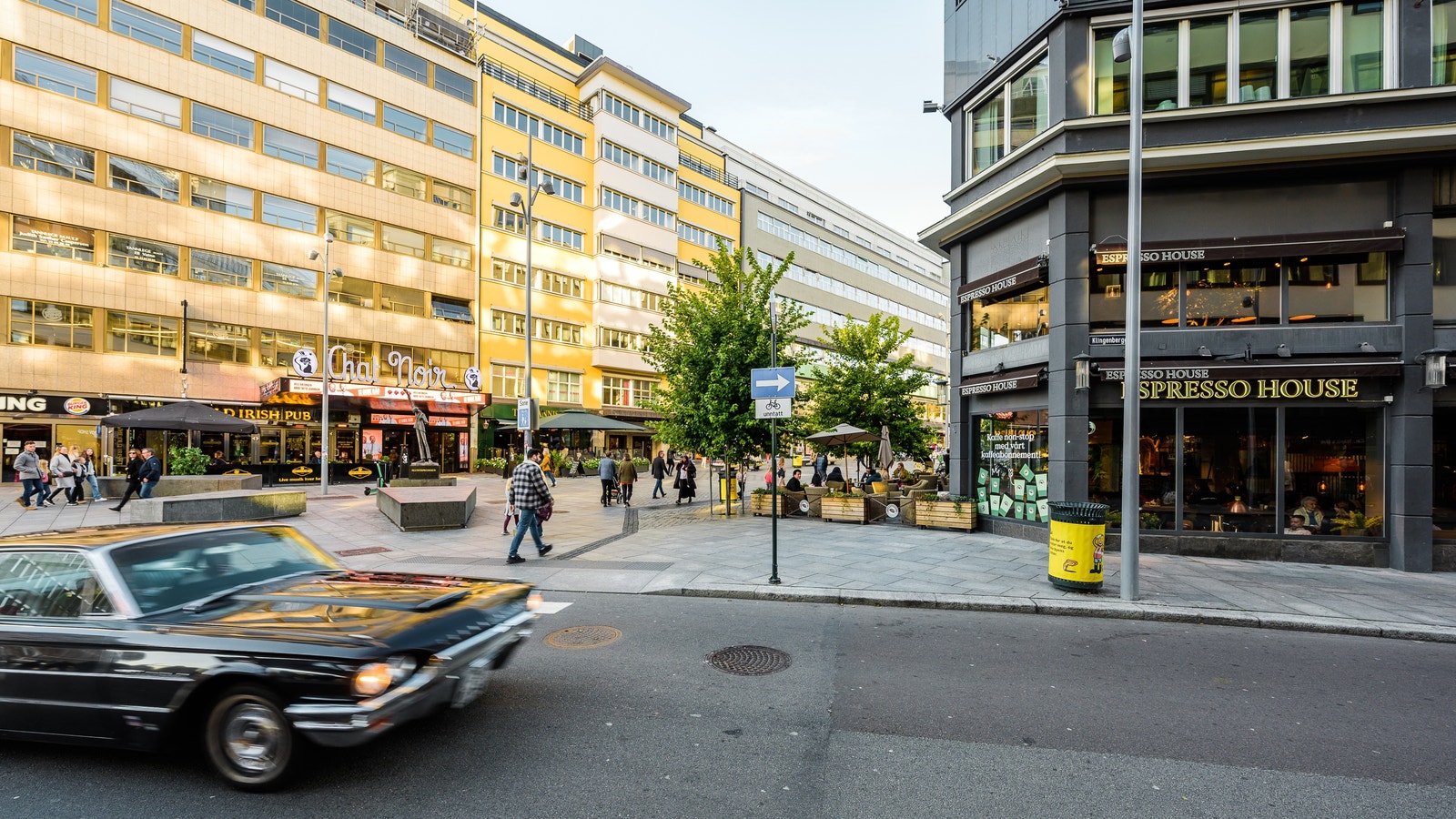 Olav Vs gate 1. Galleribilde