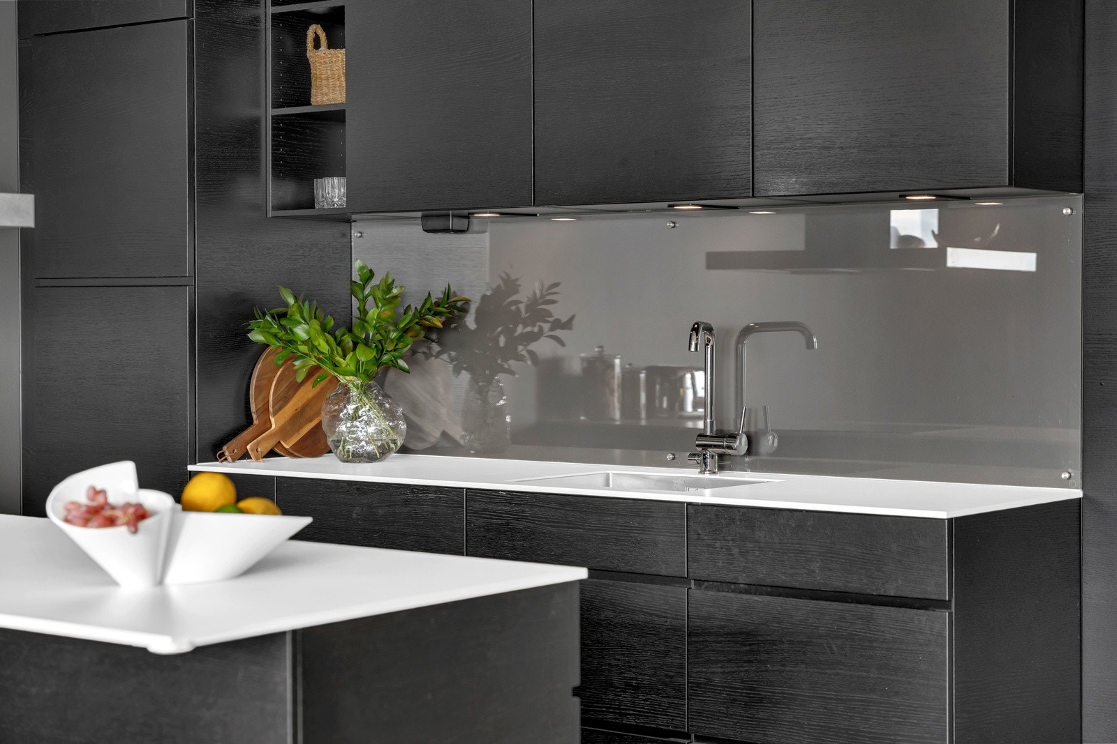 Innredningen fra Kvik er av modell Mano Sera ifølge forrige salgsoppgave. Galleribilde