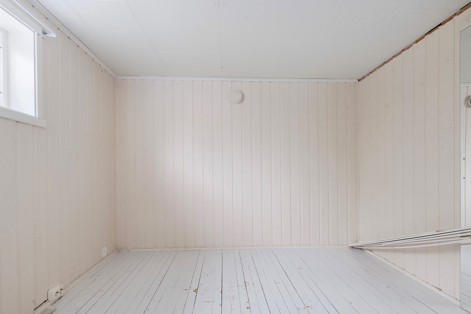Bod ved vaskerom Galleribilde