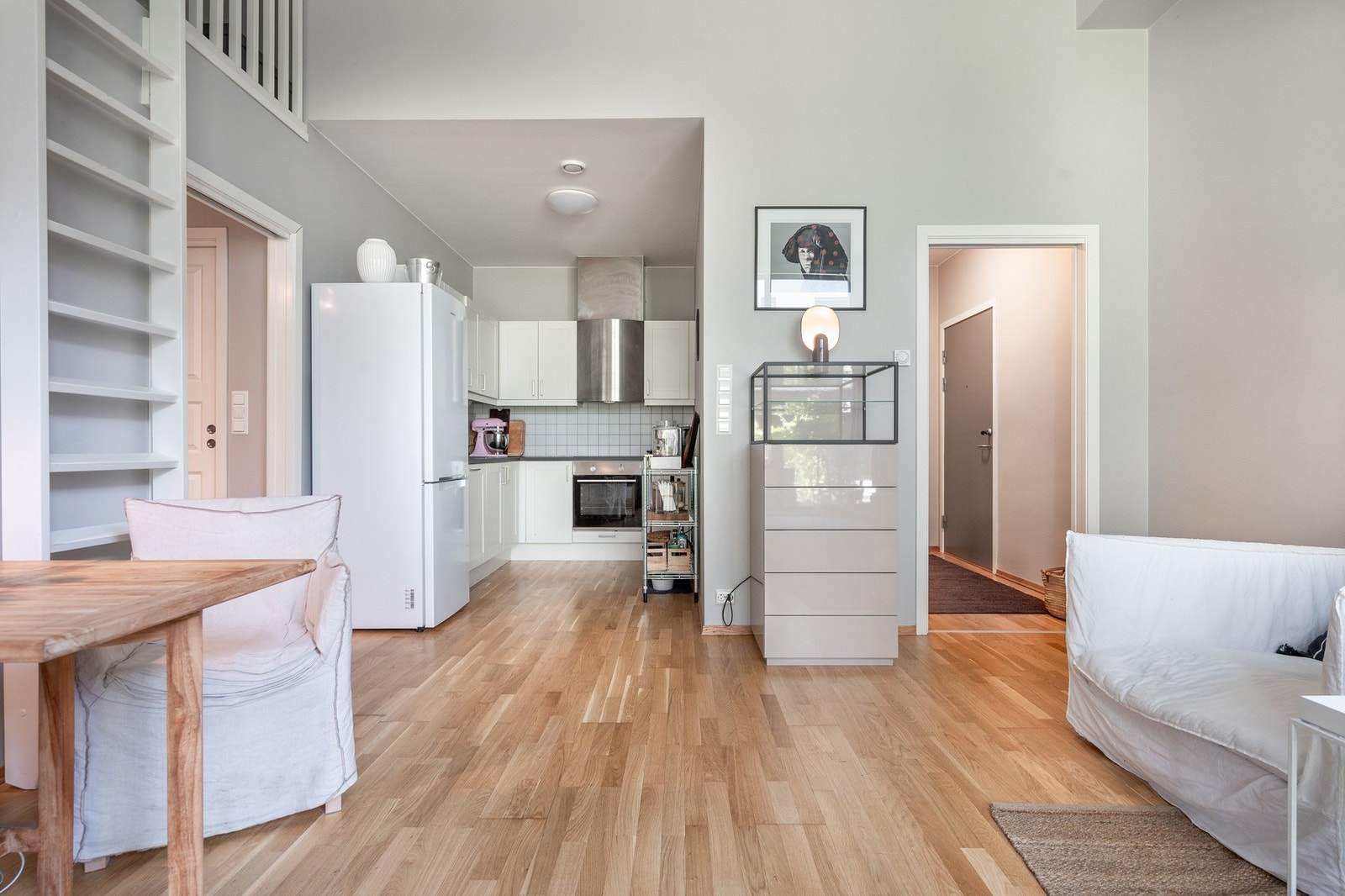 Leiligheten fremstår i god stand med lite bruksslitasje. Galleribilde