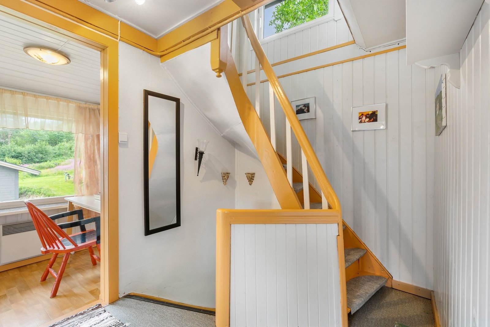 Gang med trapp til 3. etasje Galleribilde