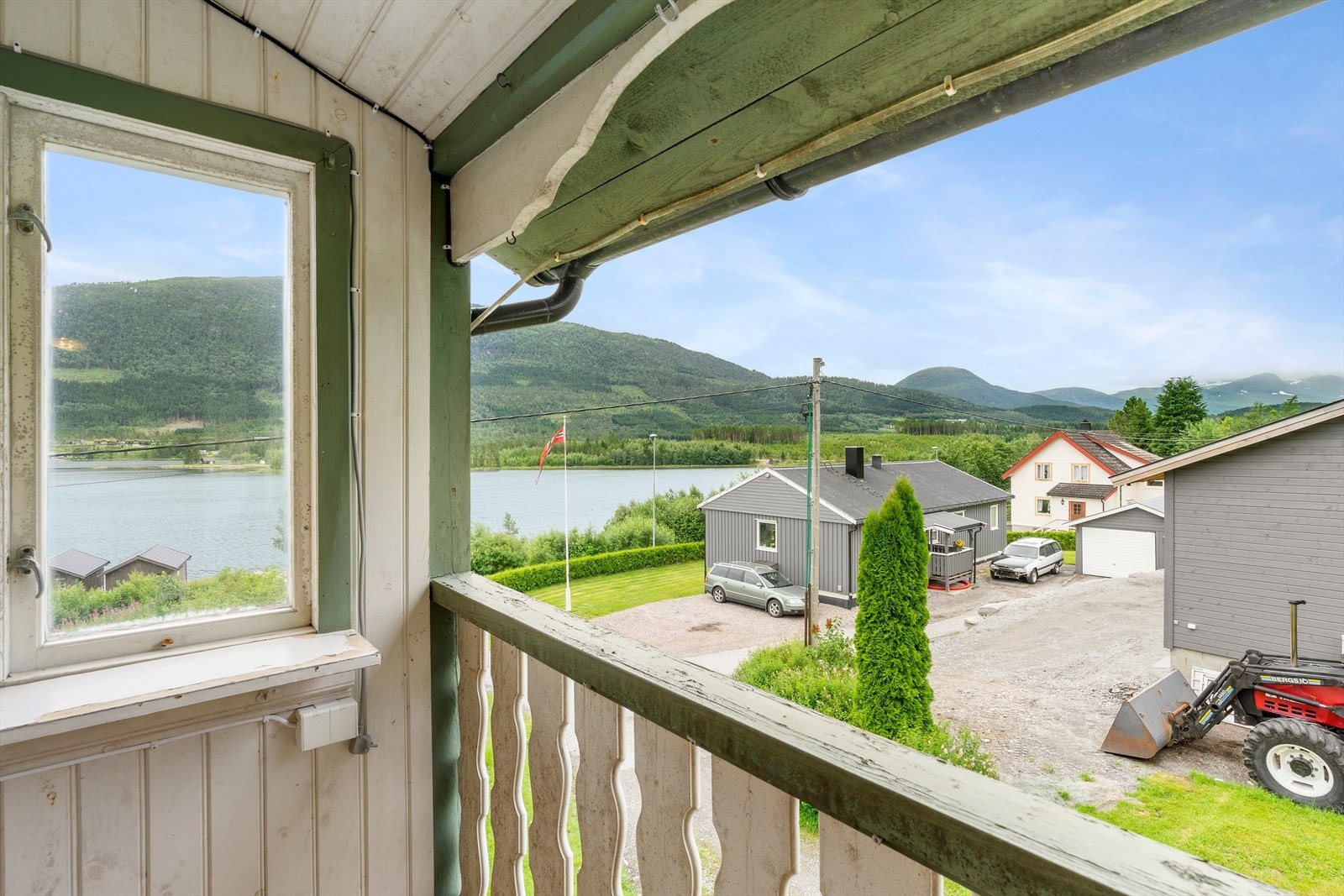 Utsikt fra veranda i 2. etasje Galleribilde