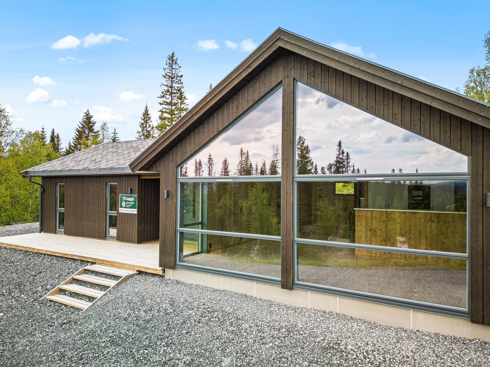 Velkommen til Veltveien 85 og denne nyoppførte hytta! Galleribilde