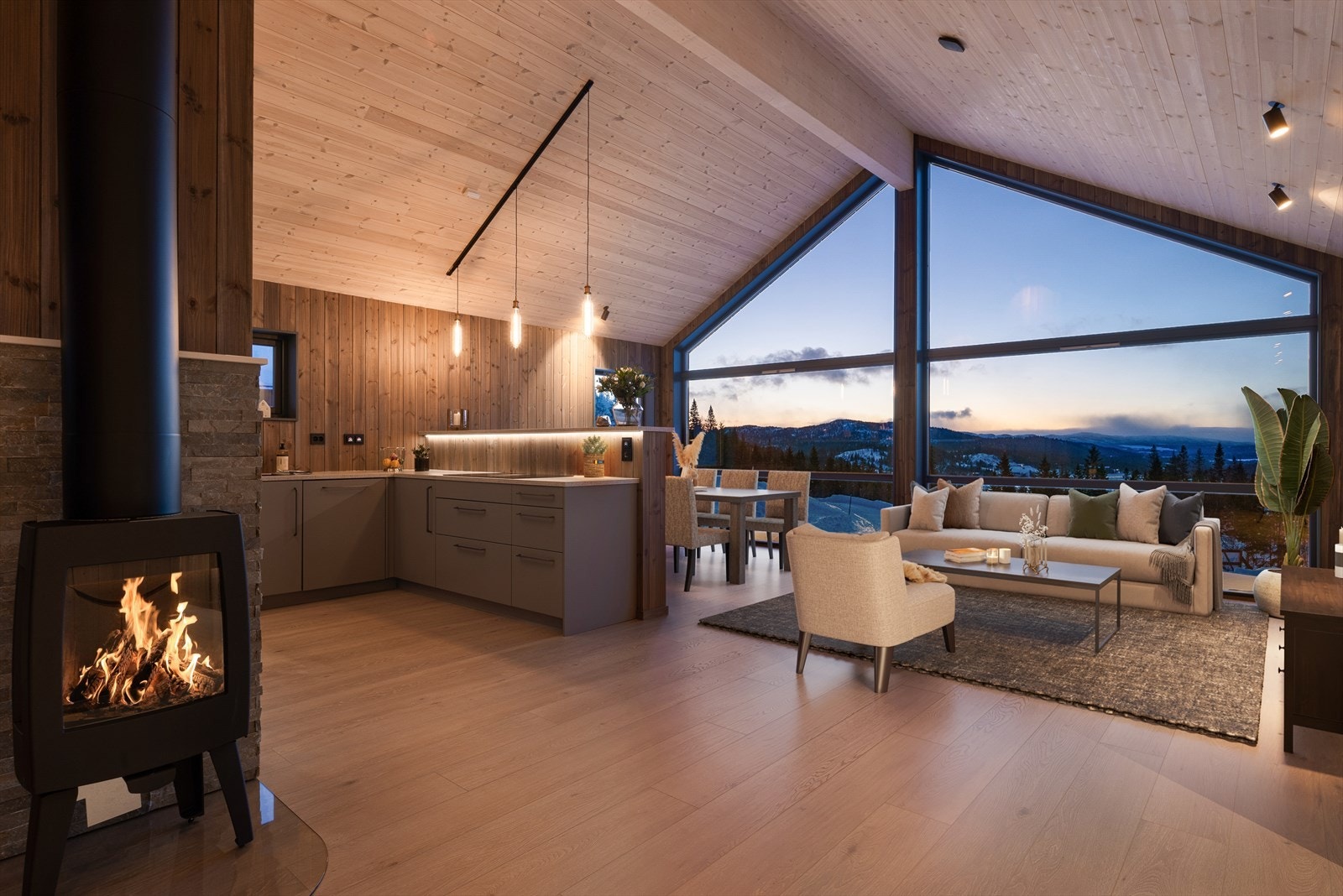 Den åpne løsningen gir en god romfølelse og en fin flyt mellom de ulike sonene. Galleribilde