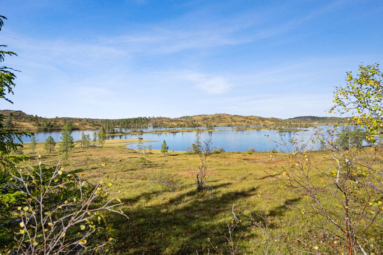 Robåt i Skilbreitjønna følger med hytta. Galleribilde
