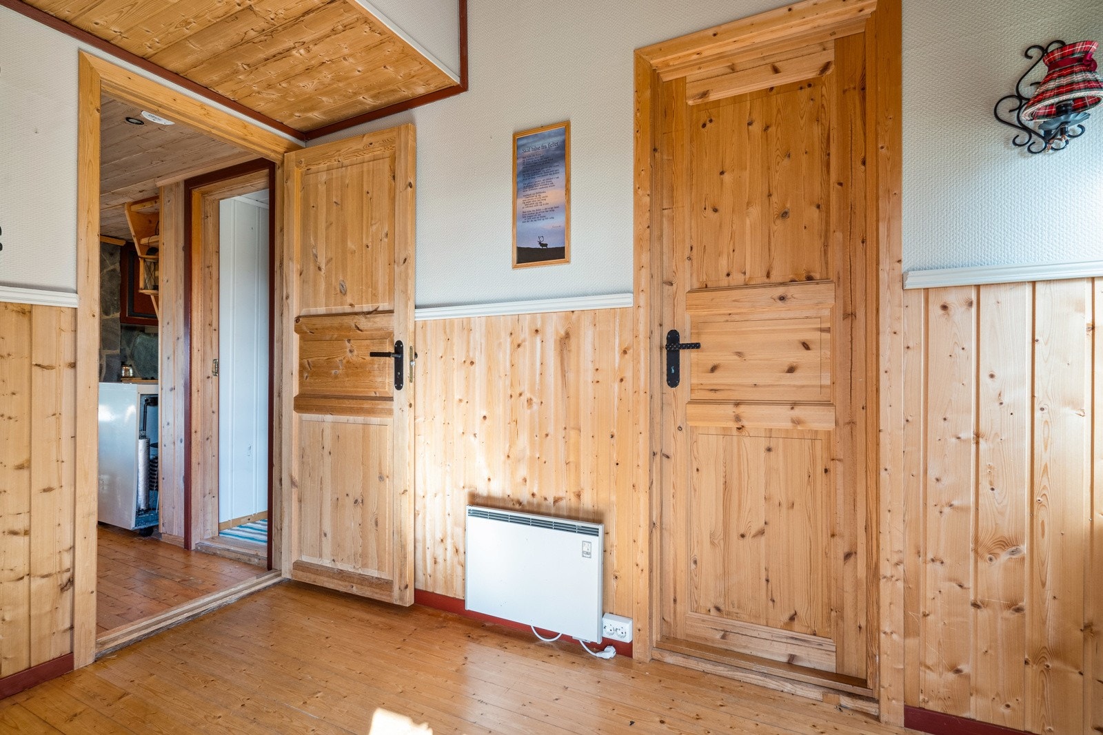 Flott gang på 4 kvm. Her er det god plass til å henge fra seg yttertøy. Galleribilde