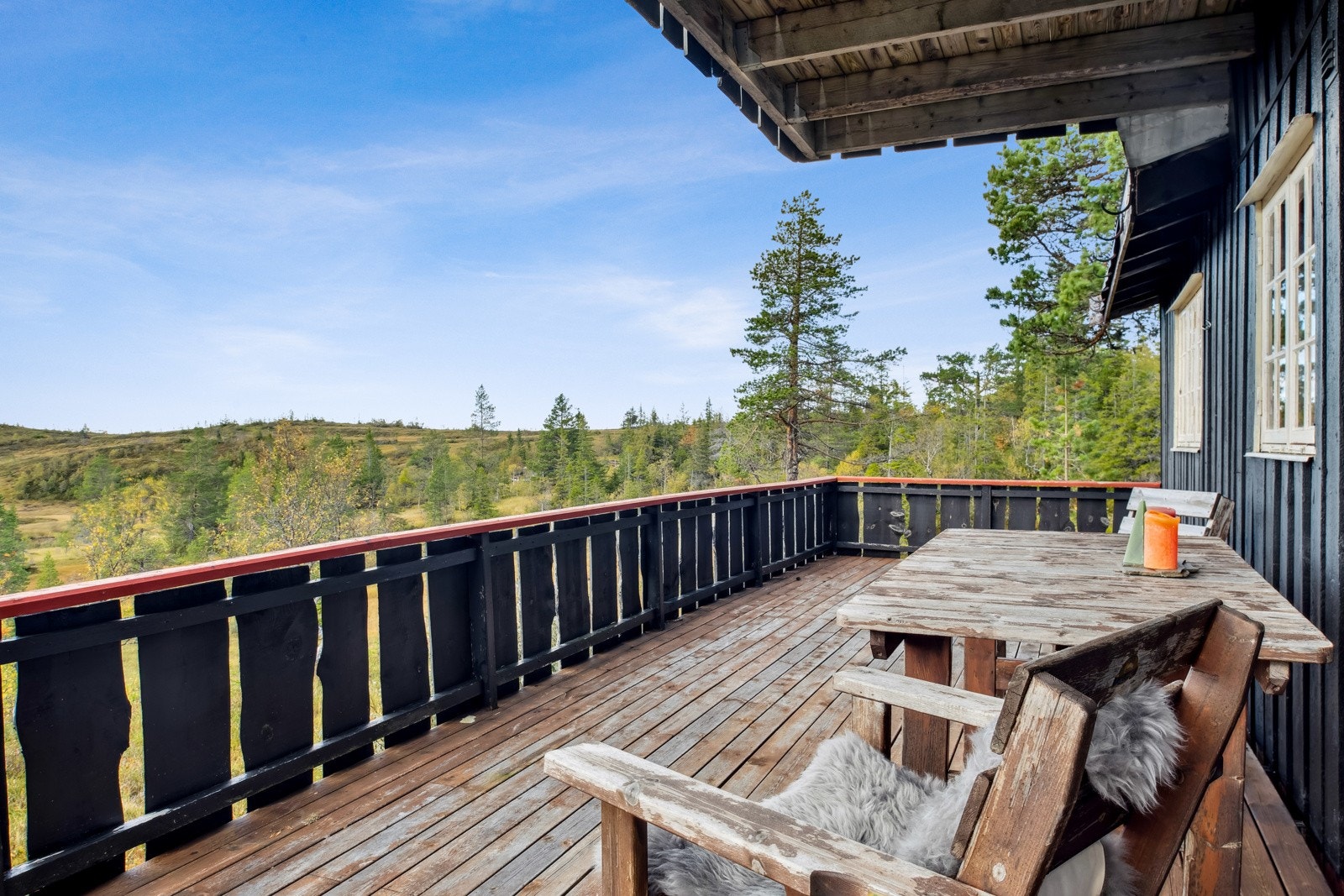 Denne hytta er det perfekte sted å koble av fra hverdagen og nyte enkelheten i vakre, naturlige omgivelser. Galleribilde