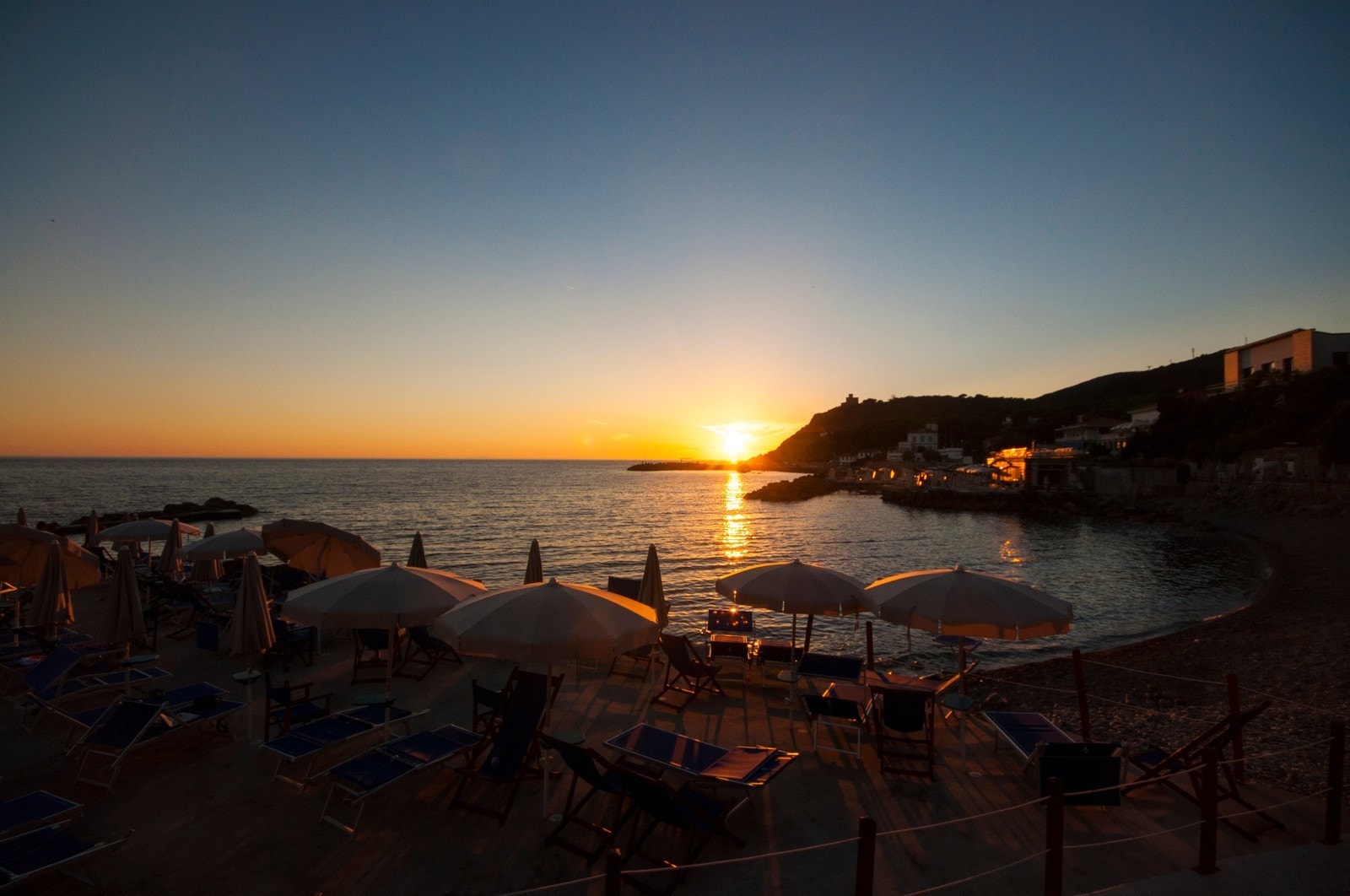Bagno Paolieri restaurant Quercianelloa Galleribilde