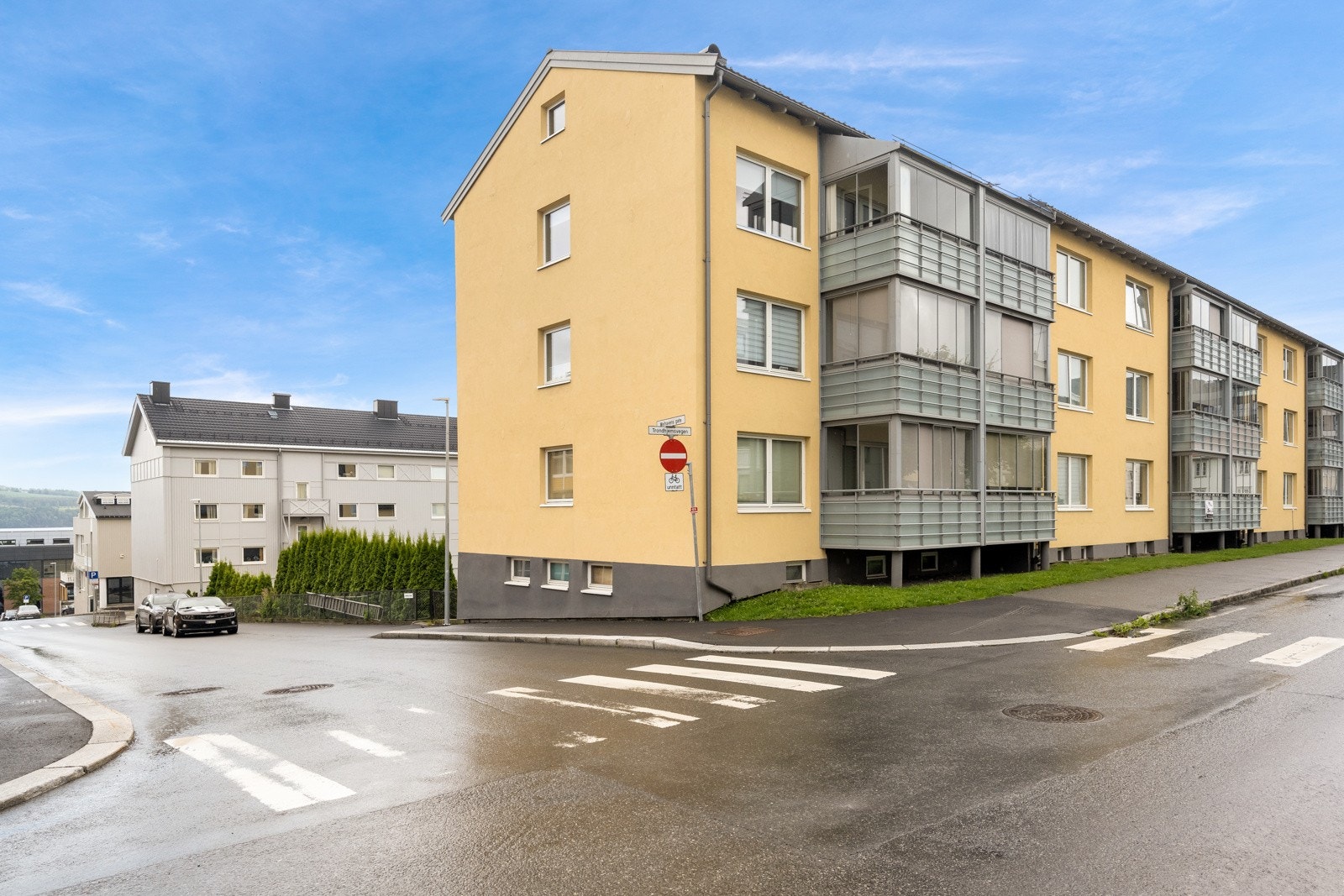 Nærhet til alle byens fasiliteter og flotte naturopplevelser. Galleribilde