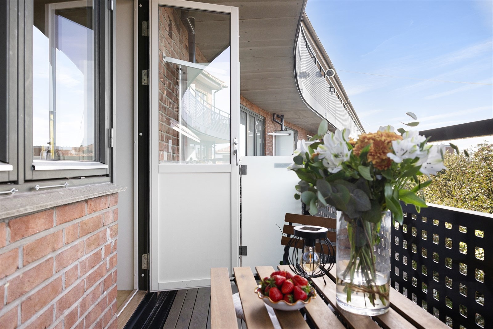 Balkongen ble oppført i 2015 i regi av borettslaget. Galleribilde