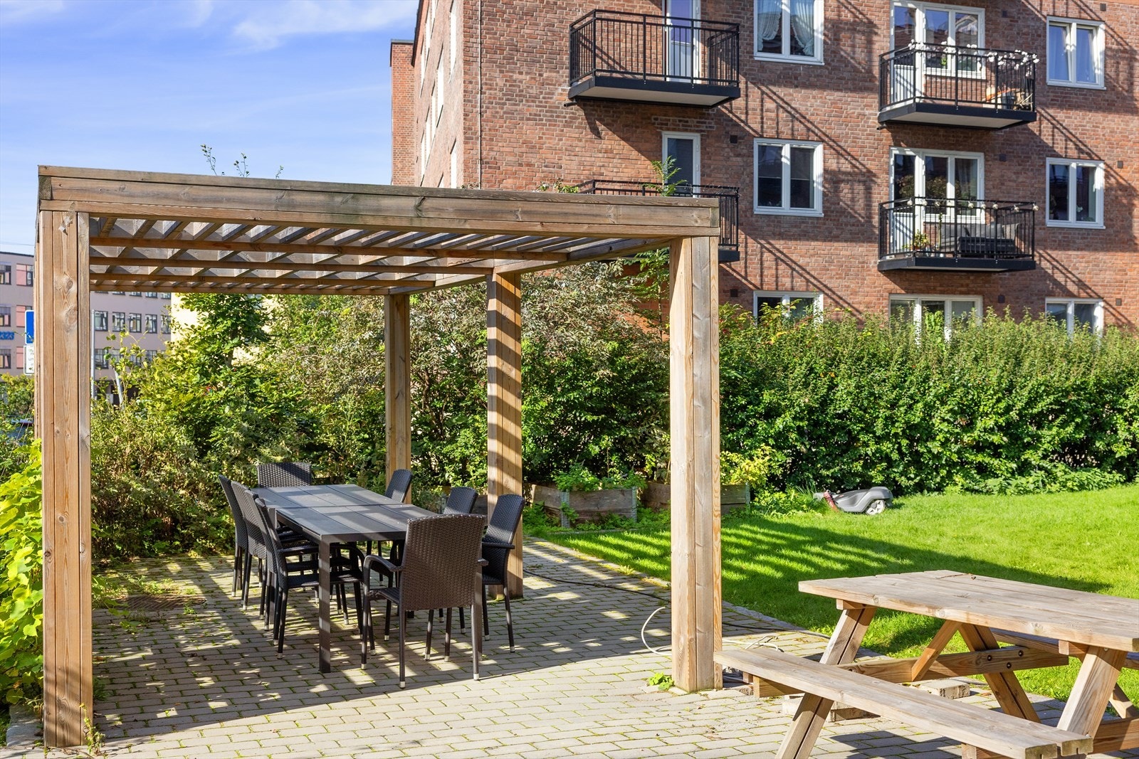 Borettslaget har en utmerket vedlikeholdshistorikk, som sikrer at bygningene og fellesområdene holdes i god stand. Galleribilde