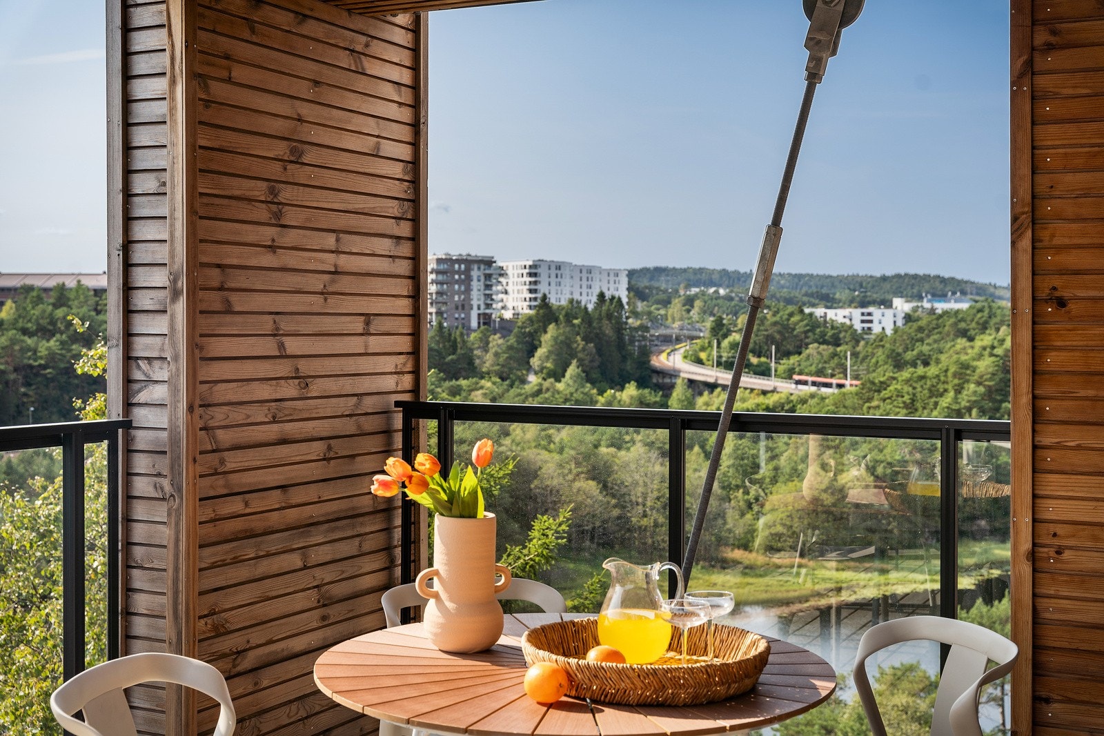 Nydelig utsikt fra altanen. Galleribilde