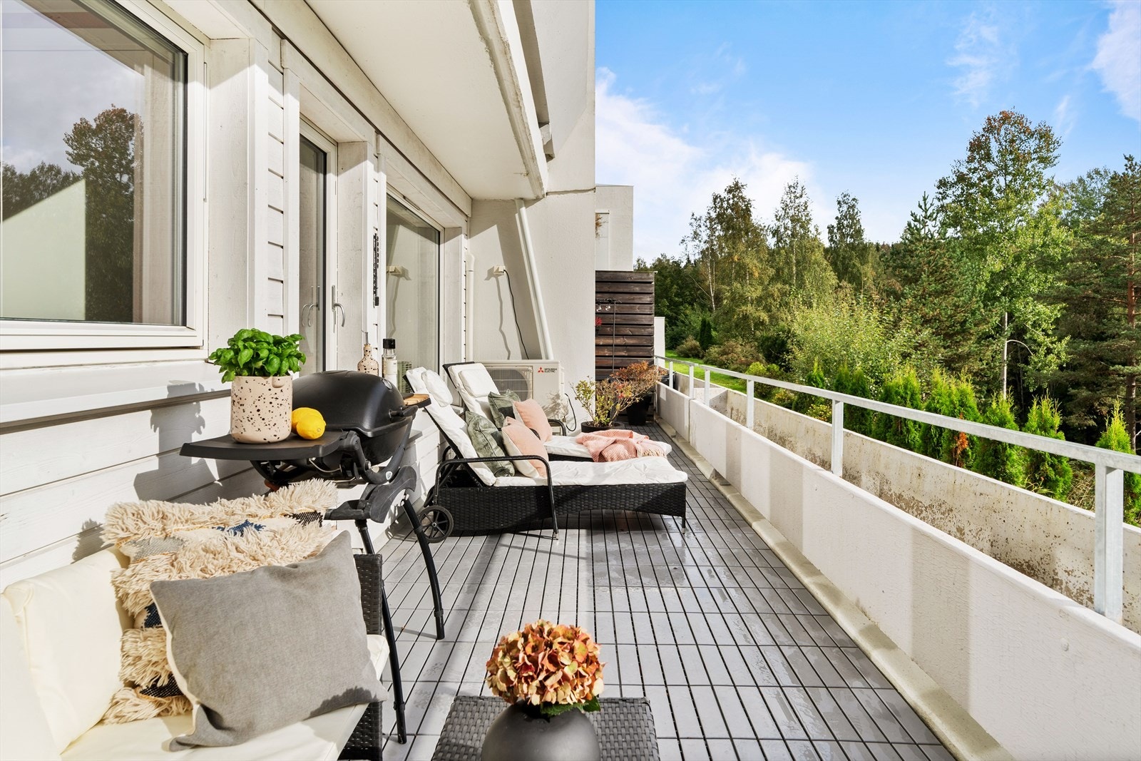 På dagtid har balkongen fine solforhold. Galleribilde