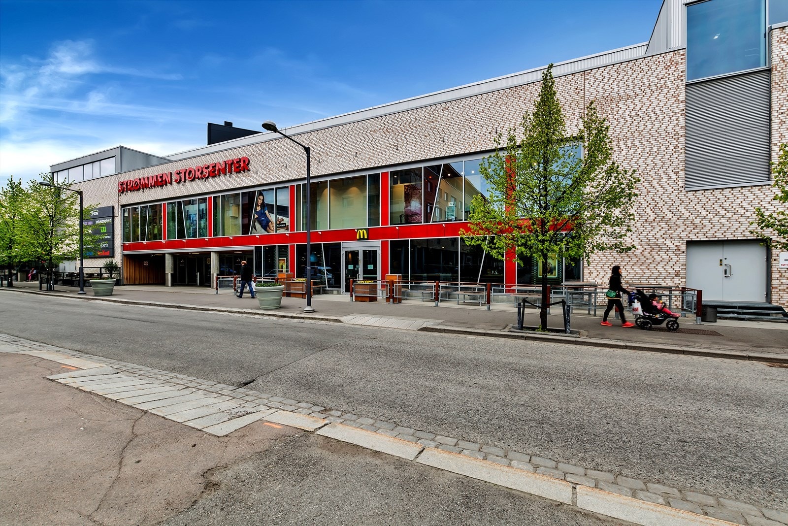 Strømmen storsenter. Galleribilde