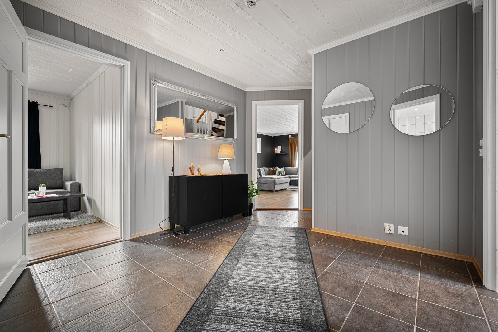 Åpent og fint i hallen Galleribilde