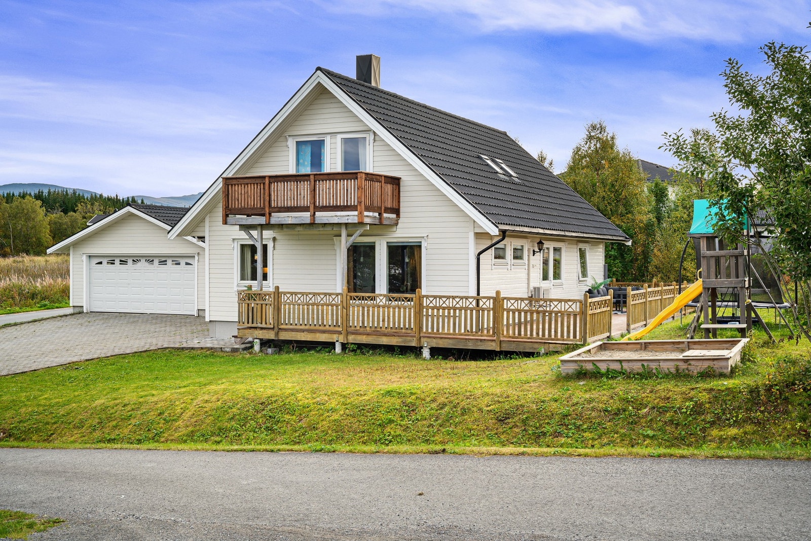 EIE Harstad v/Runar Bjørkelund har gleden av å presentere Dyrvikhøgda 21! Galleribilde