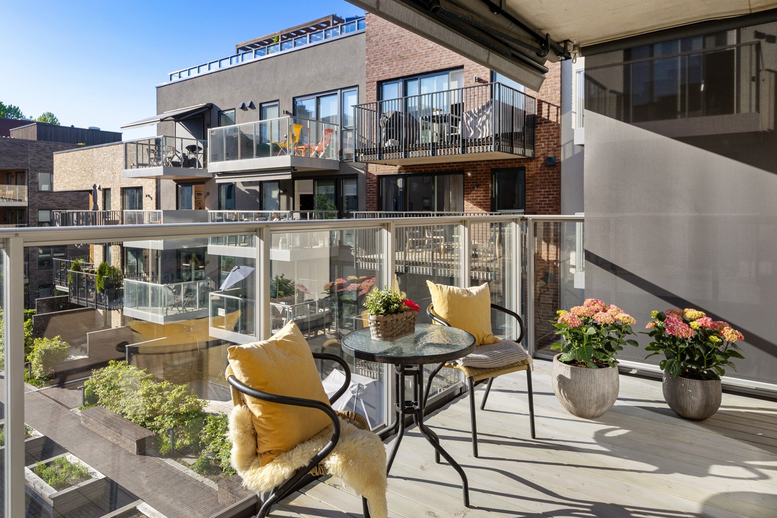 Fungerer perfekt som en forlengelse av stuen i sommer halvåret Galleribilde