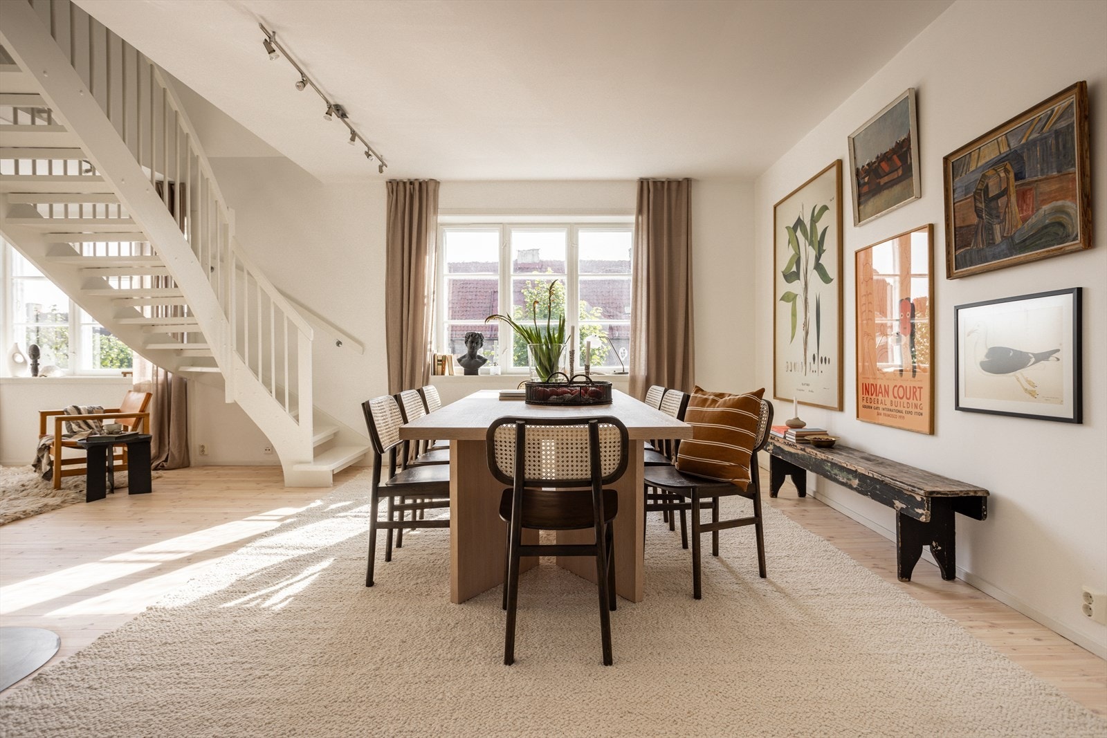 Her finner man sjel og sjarm i ekte hagebystil. Galleribilde