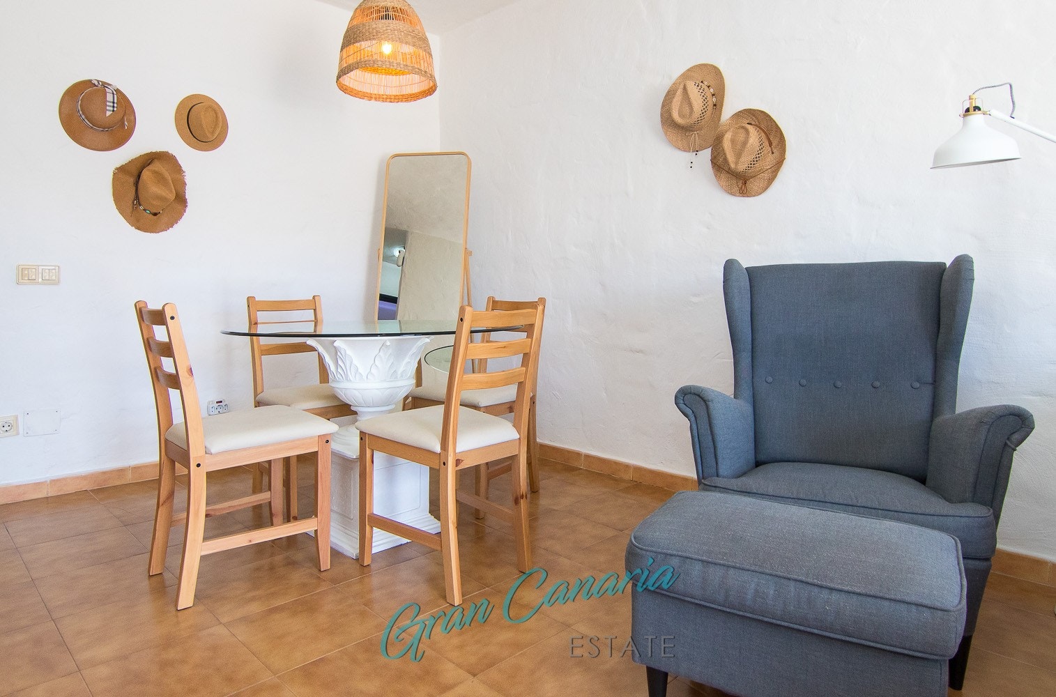 Spisegruppen inne Galleribilde