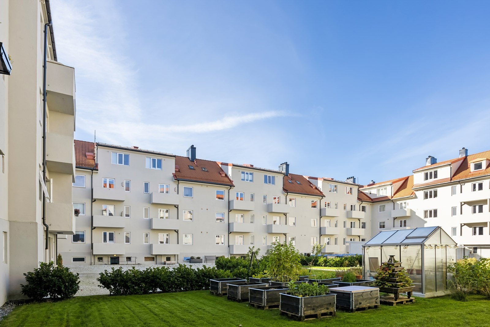Uteområdet Galleribilde