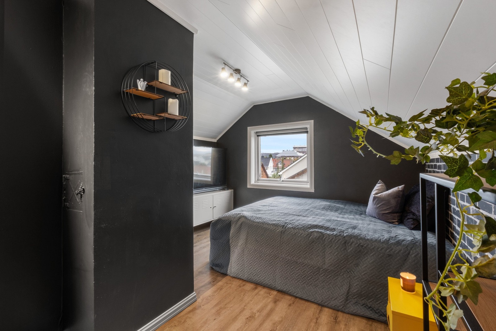 Bod innred som soverom - ikke godkjent til varig opphold Galleribilde