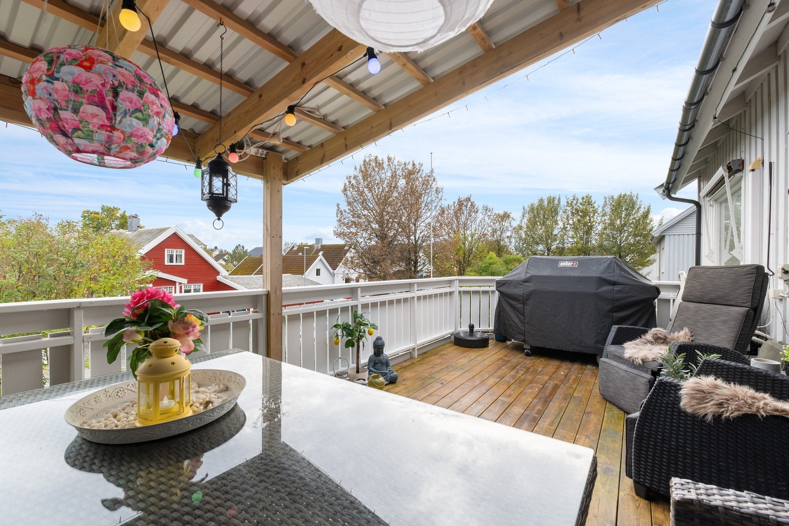 Stor solrik balkong Galleribilde